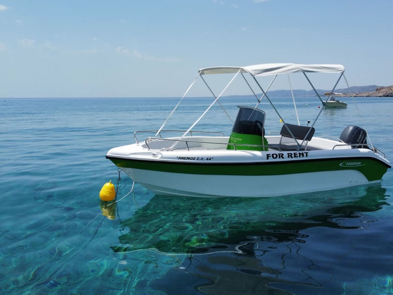 Hire Motorboat Poseidon with a boat licence