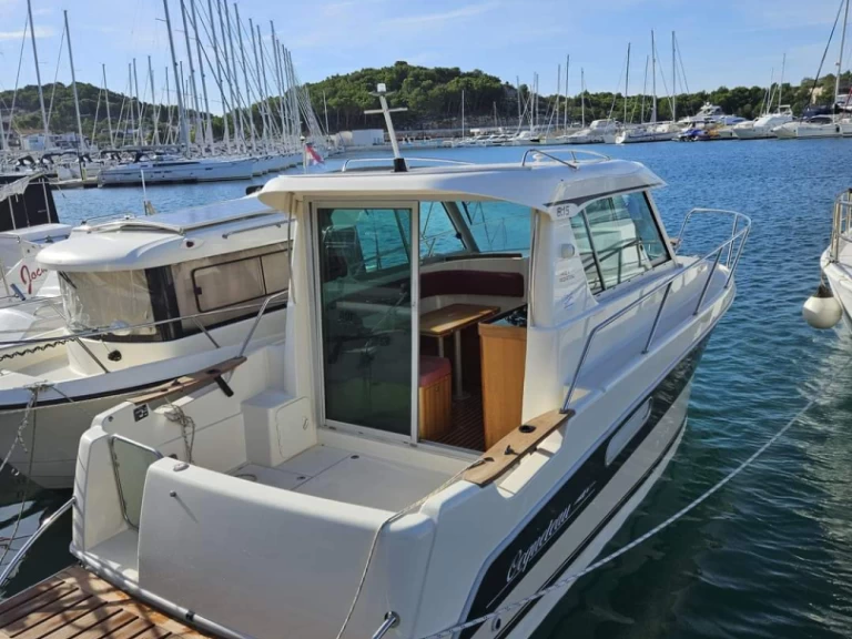 Hire Motorboat with or without skipper Ocqueteau Drage