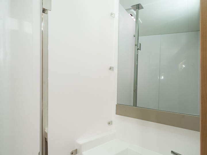 Catamaran hire in Lefkáda - Fountaine Pajot Aura 51