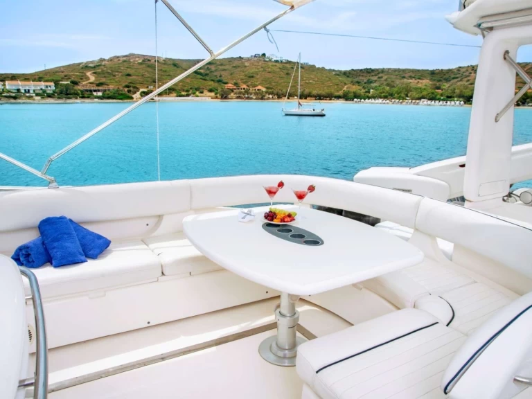 Hire Luxury Yacht Ferretti with a boat licence