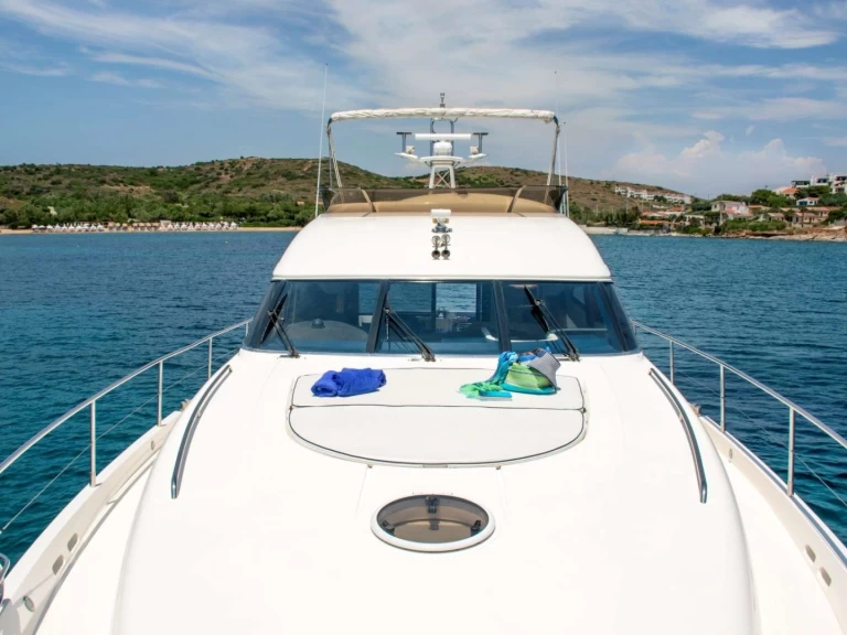 Yacht charter Limáni Lavríou - Ferretti Ferretti 760 on SamBoat