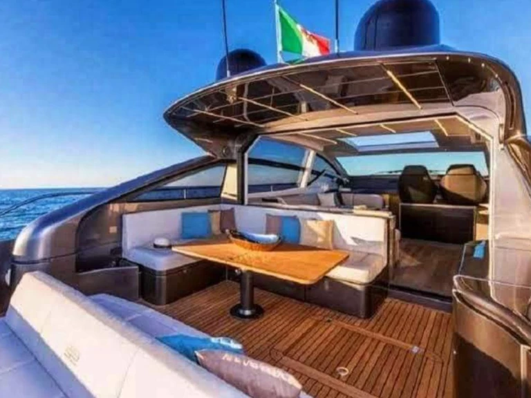 Luxury Yacht hire in Puerto Vallarta - Rio 60
