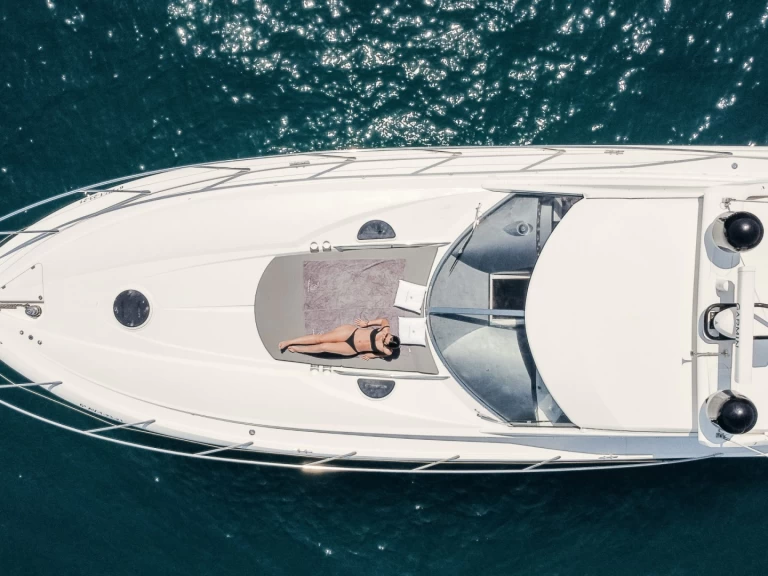 Hire a Sunseeker Portofino 53 Castell-Platja d'Aro