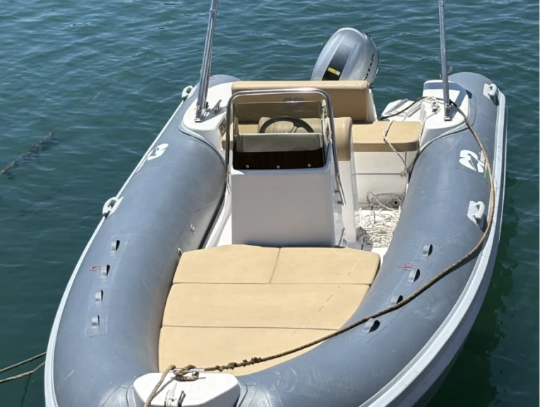 Hire a Predator 599 Salerno