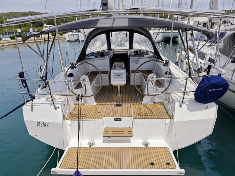 Hire Sailboat with or without skipper Bavaria Sukošan