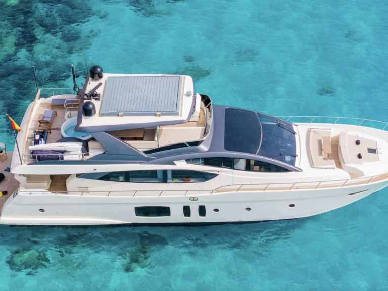 Charter a Astondoa BISCAYNE in Ibiza on Samboat