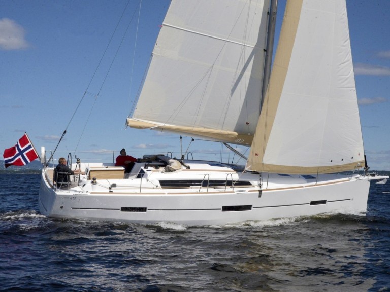 Dufour Dufour 412 Grand Large charter bareboat or skippered in  Zaton