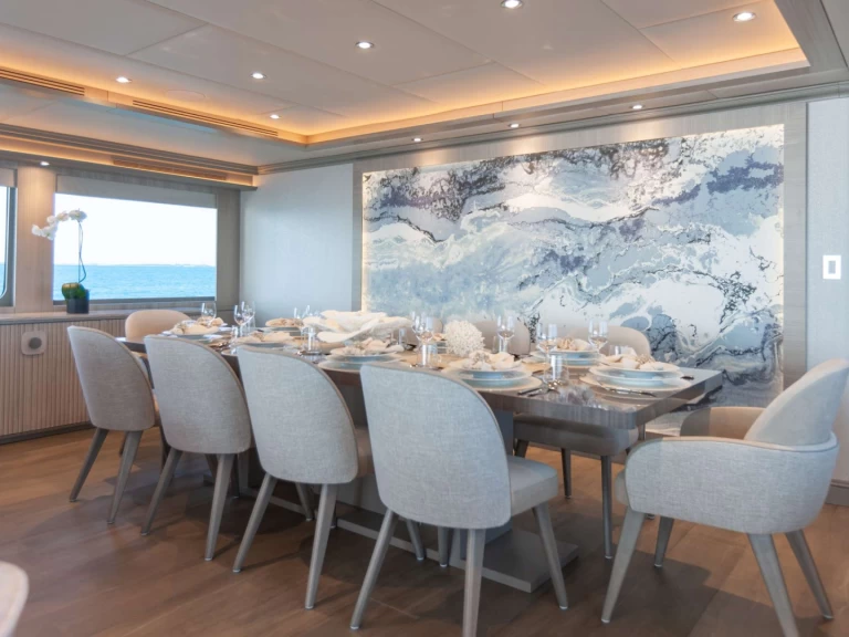 Luxury Yacht to hire Caribbean at the best price