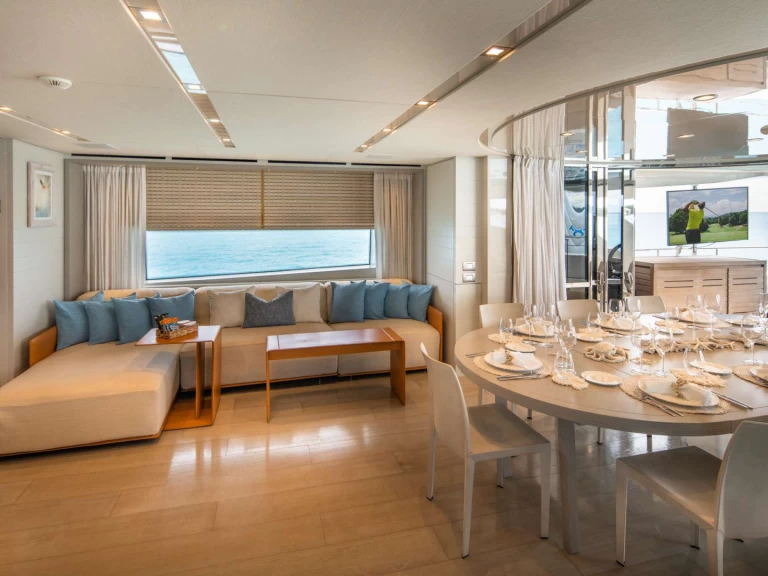 Charter a San Lorenzo HALCYON in Fort Lauderdale on Samboat