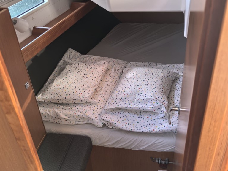 Hire Sailboat with or without skipper Bavaria Punat