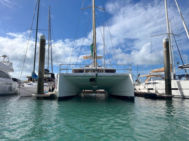 Hire a Bali Bali 4.3 Airlie Beach