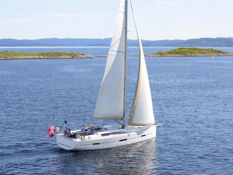 Sailboat hire in Zaton - Dufour Dufour 412 Grand Large
