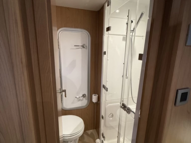 Hire a Bali Catamarans Bali 5.4 Calvi