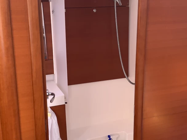 Hire Sailboat Dufour with a boat licence