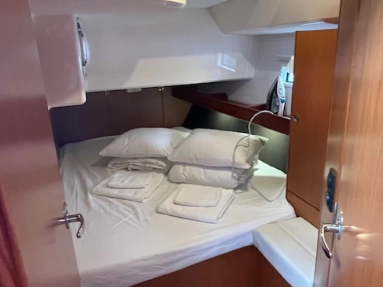 Hire Sailboat with or without skipper Bavaria Angra do Heroísmo