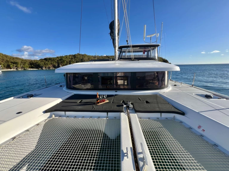 Hire a Lagoon VITAMIN SEA Saint Martin