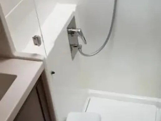 Yacht charter Alimos - Lagoon Lagoon 450 on SamBoat