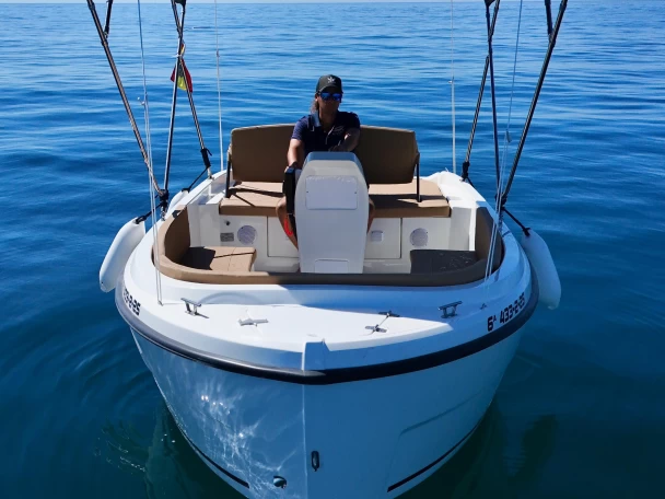 Motorboat hire in Marbella - Aqua24 515