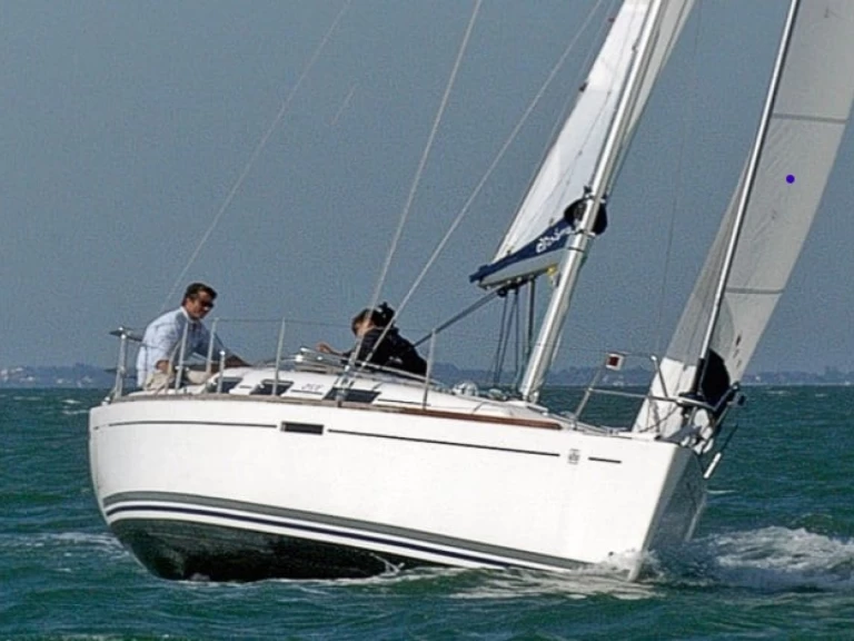 Sailboat to hire Grossenbrode at the best price