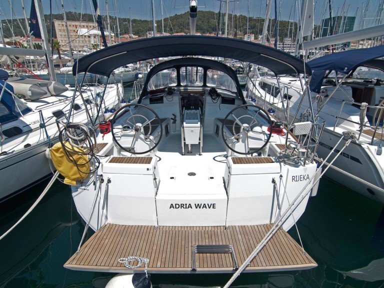Charter a Jeanneau Sun Odyssey 449 in Split on Samboat