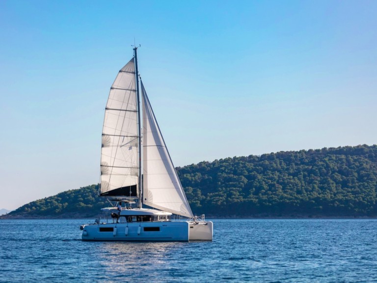Yacht charter Kaštela - Lagoon Lagoon 40 on SamBoat