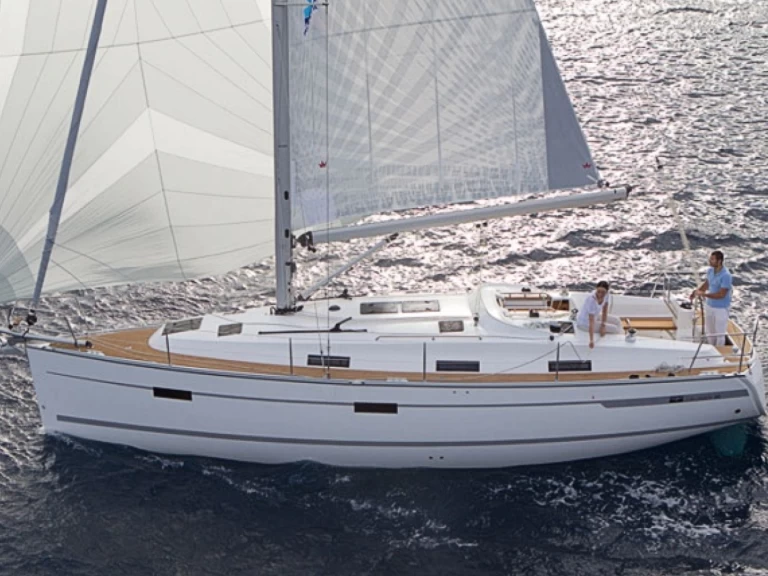 Bavaria Bavaria 36 Cruiser charter bareboat or skippered in  Grossenbrode