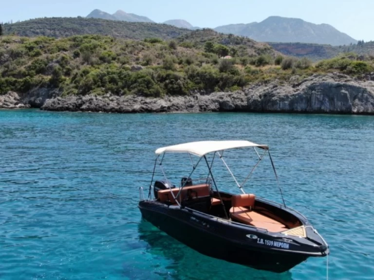 Motorboat hire in Kardamyli - Nireas 510