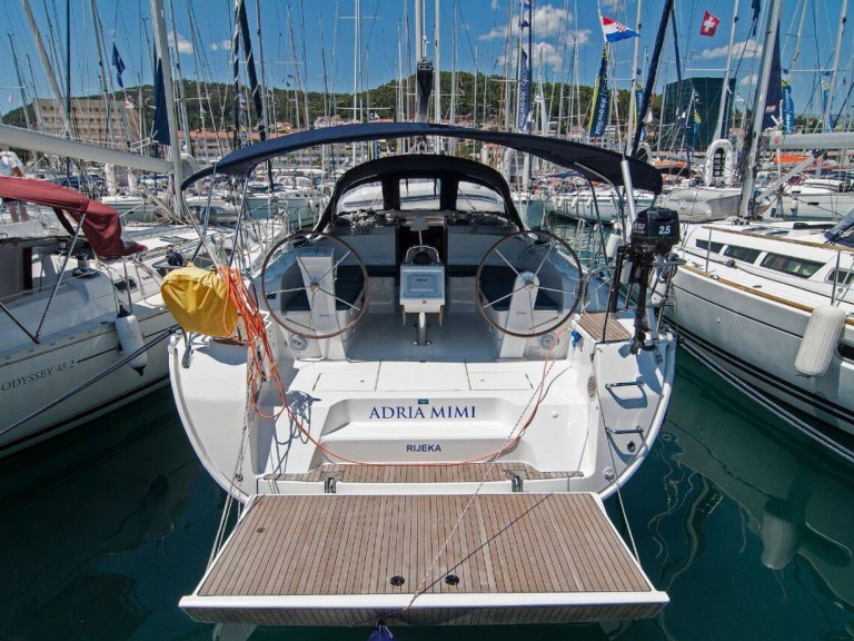 Hire Sailboat with or without skipper Bavaria Split
