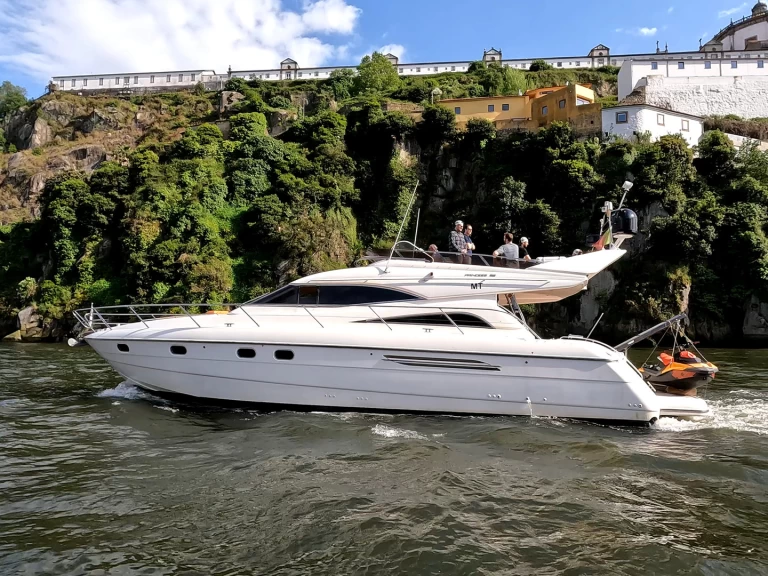 Yacht hire Porto cheap 13,88 meters