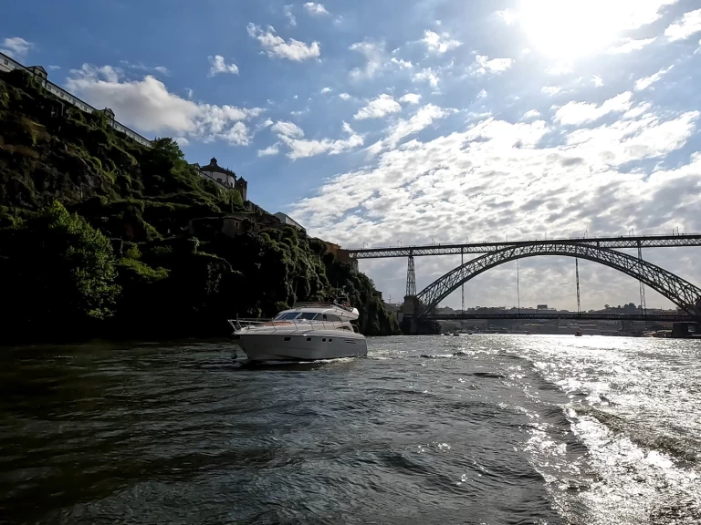 Hire Motorboat Exclusive Private Boat Tour with The Last		 with a boat licence