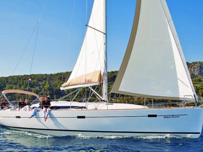 Hire a Salona Salona 44 Rostock