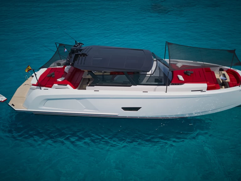 Motorboat hire in Ibiza Town - Vanquish VQ58 Real Diva