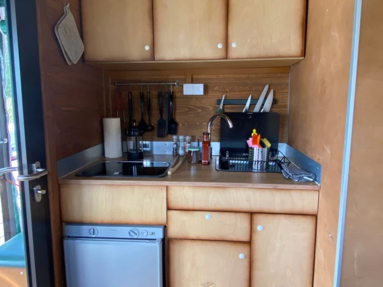 Yacht hire Priepert cheap D7