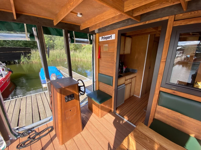 Canal boat hire in Priepert - Floss D7