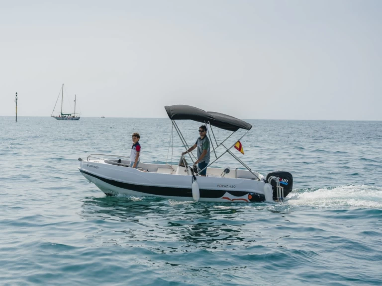 voraz 450 PLUS OPEN charter bareboat or skippered in  Málaga