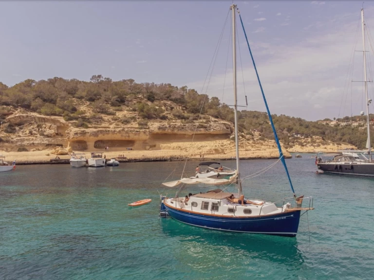 Sailboat to hire Palma de Mallorca at the best price