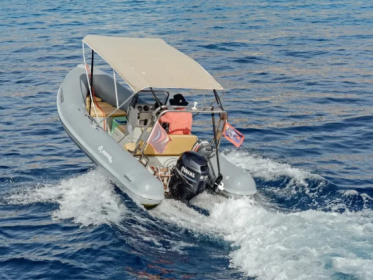 Charter a Oceanic 480 Spring in Hydra on Samboat