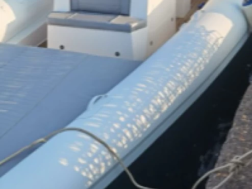 Hire RIB Oceanic with a boat licence