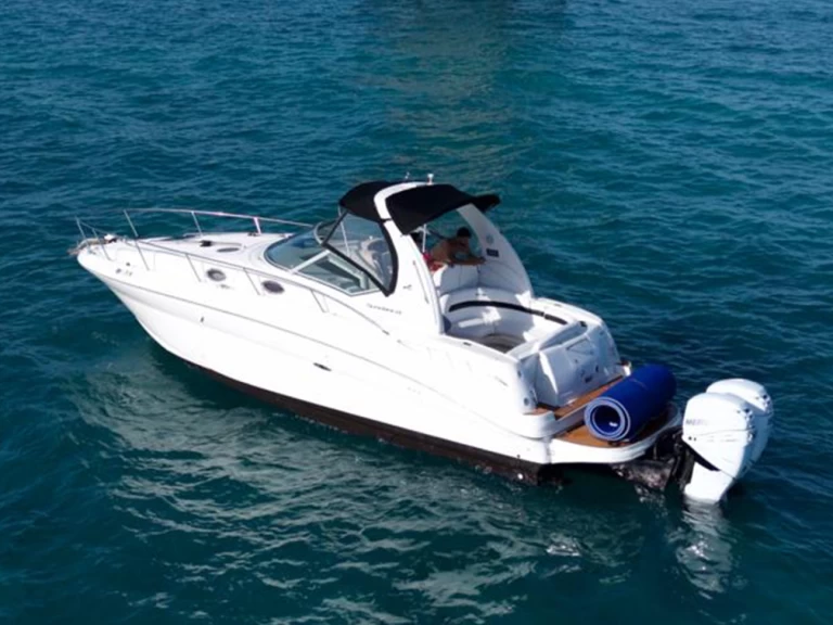 Sea Ray Sea Ray 360 Sundancer charter bareboat or skippered in  Miami