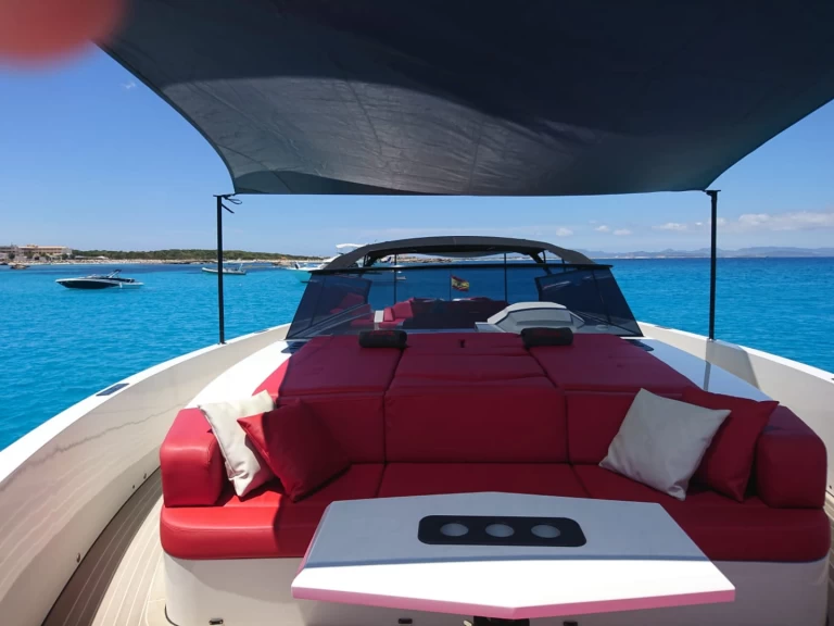 Hire Motorboat with or without skipper Vanquish Ibiza Town