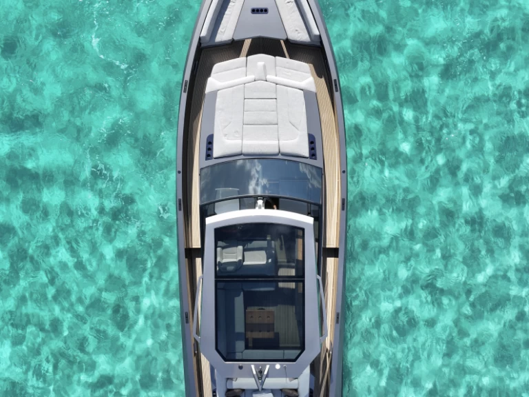 Hire a Vanquish VQ52 - CASA ATLANTIS Ibiza Town