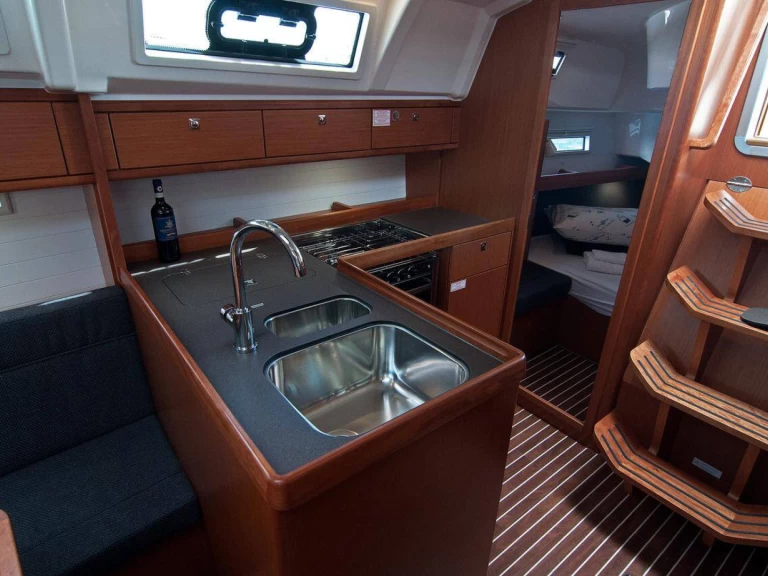 Hire Sailboat with or without skipper Bavaria Split