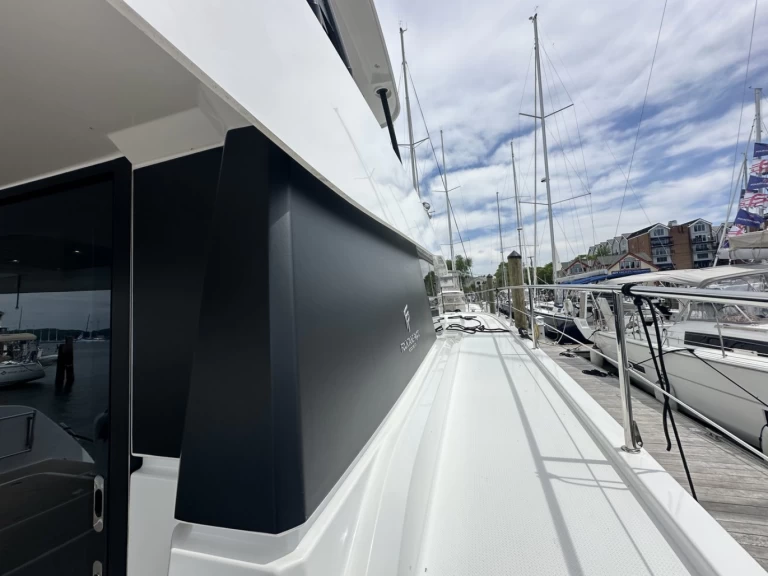 Yacht charter Annapolis - Fountaine Pajot Fountaine Pajot MY6 on SamBoat