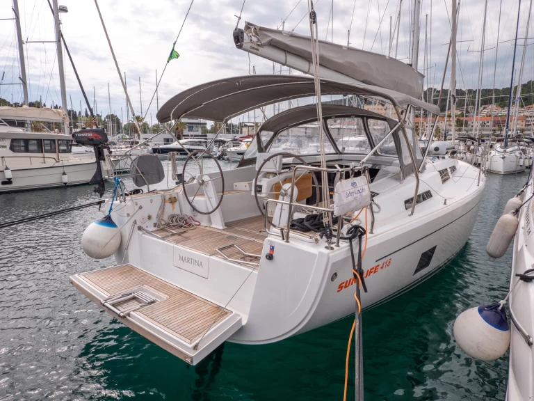 Sailboat to hire Split at the best price
