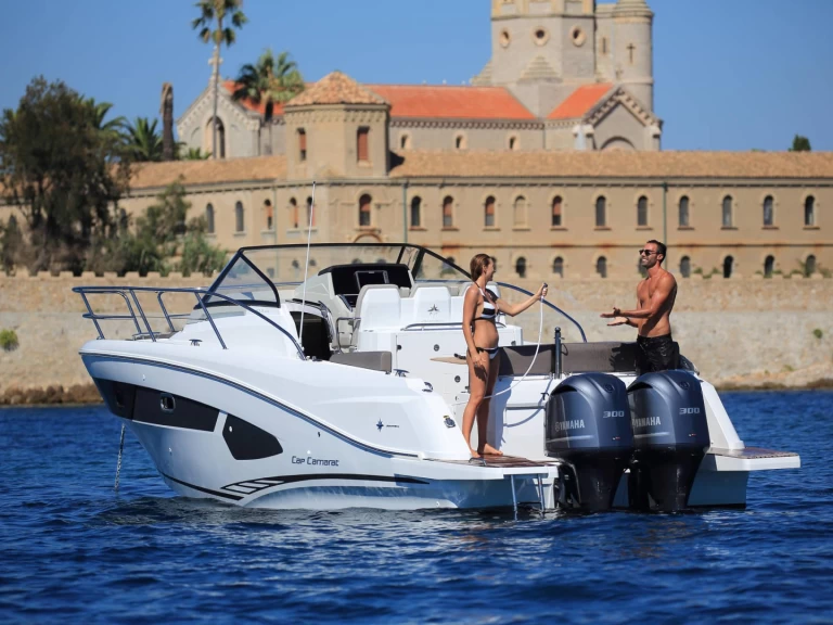 Motorboat to hire Msida Yacht Marina at the best price