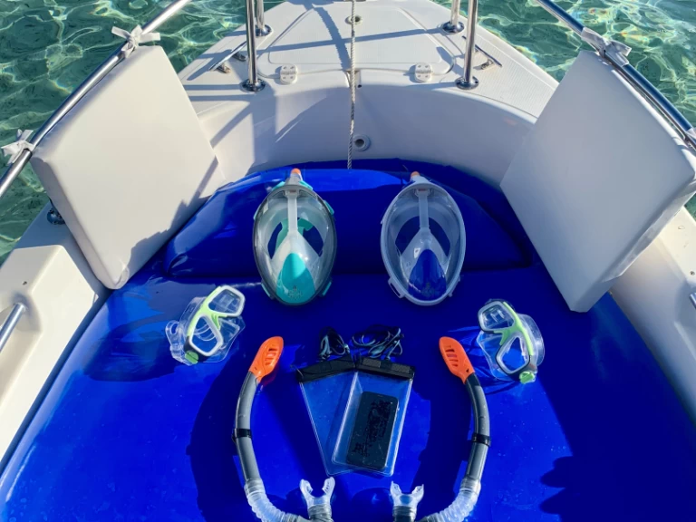 Hire a Aypol Tekne Aypol 450 Mandelieu-la-Napoule