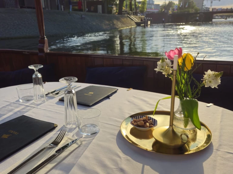 Yacht hire Amsterdam cheap Sloop