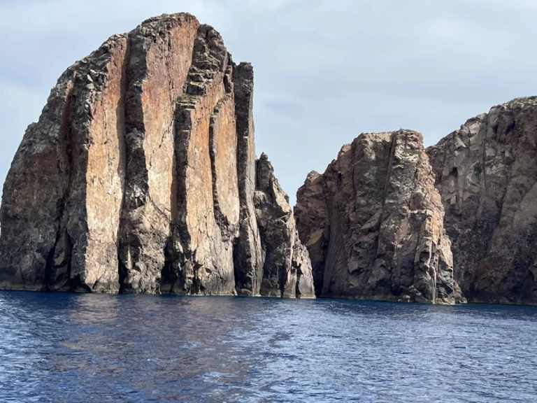 Yacht charter Chania - Princess Princess 385 on SamBoat