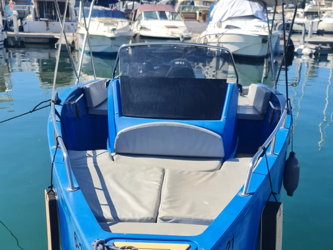 Motorboat to hire Alicante at the best price