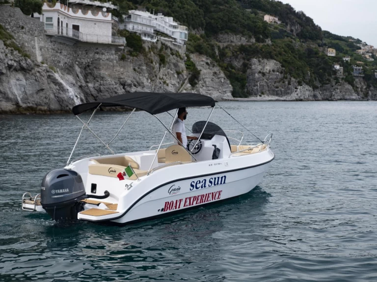 Hire Motorboat Terminal Boat with a boat licence